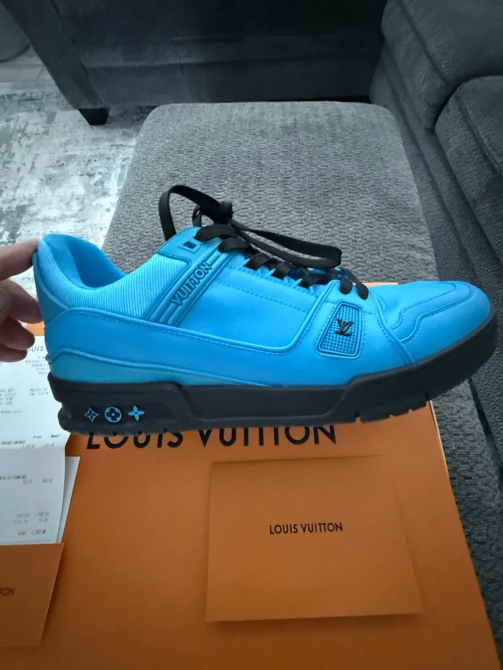 Authentic Louis Vuitton LV Trainer Sneakers in blue/black colorway - Picture 6 of 7